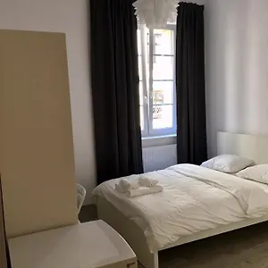 https://orion-apartments.krakowhotelspoland.com